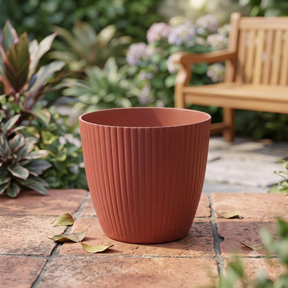 Plastic Flower Pots – Durable Round Planters for Home & Garden | Plant Edge