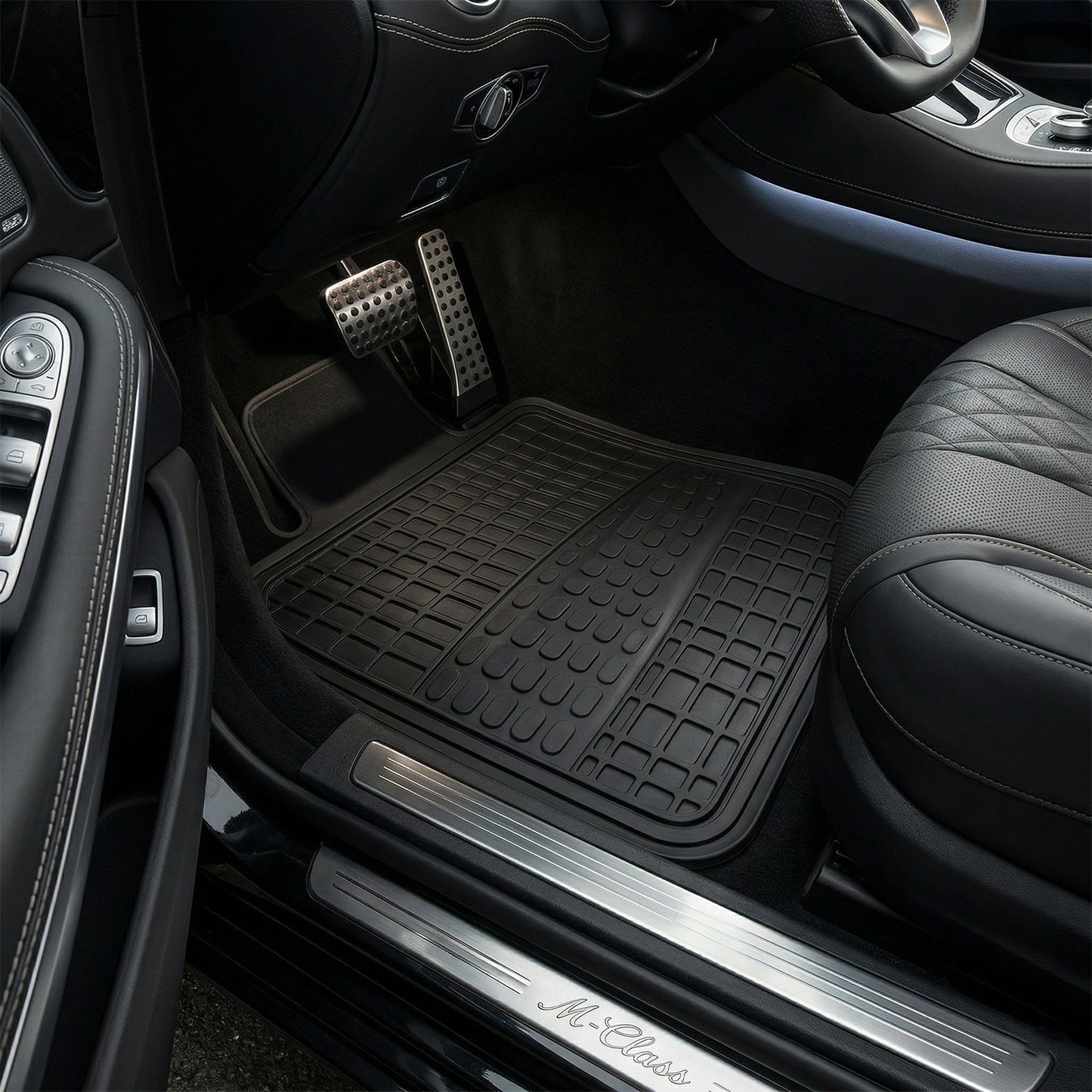 Easy-to-clean waterproof rubber floor mats for cars and SUVs